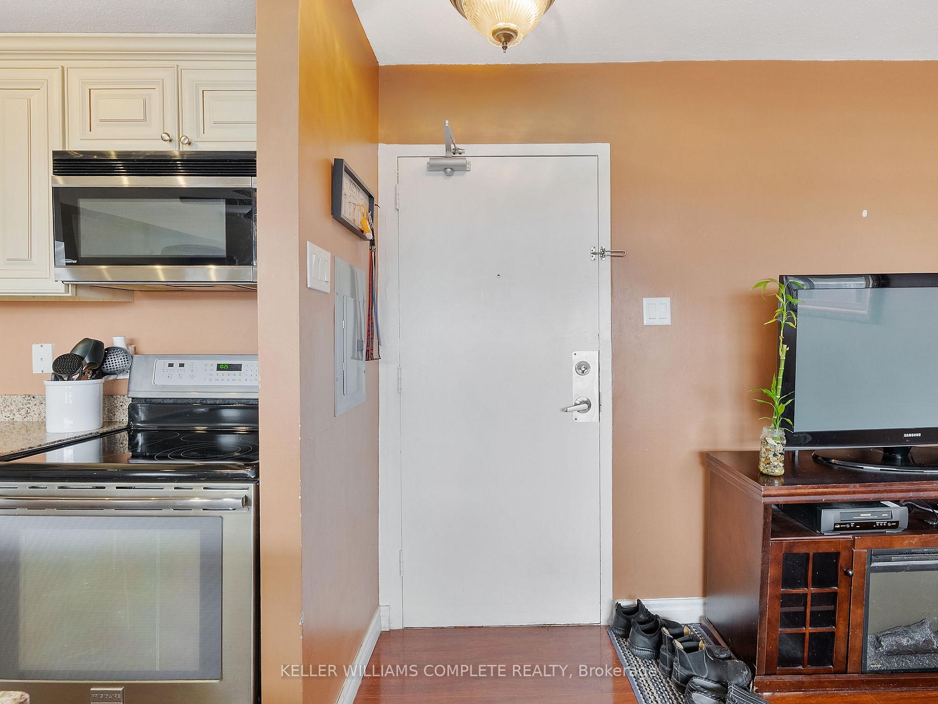 Photo 23 of Unit 707, 15 Albright Road, Hamilton, Vincent — HOMEH