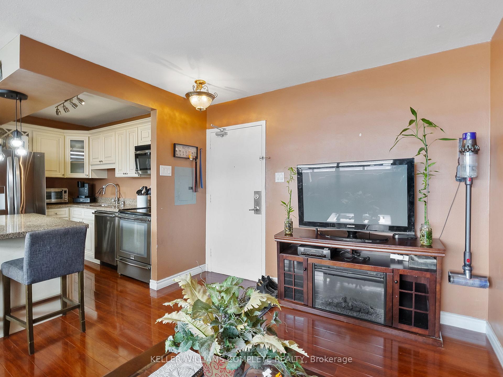 Photo 25 of Unit 707, 15 Albright Road, Hamilton, Vincent — HOMEH