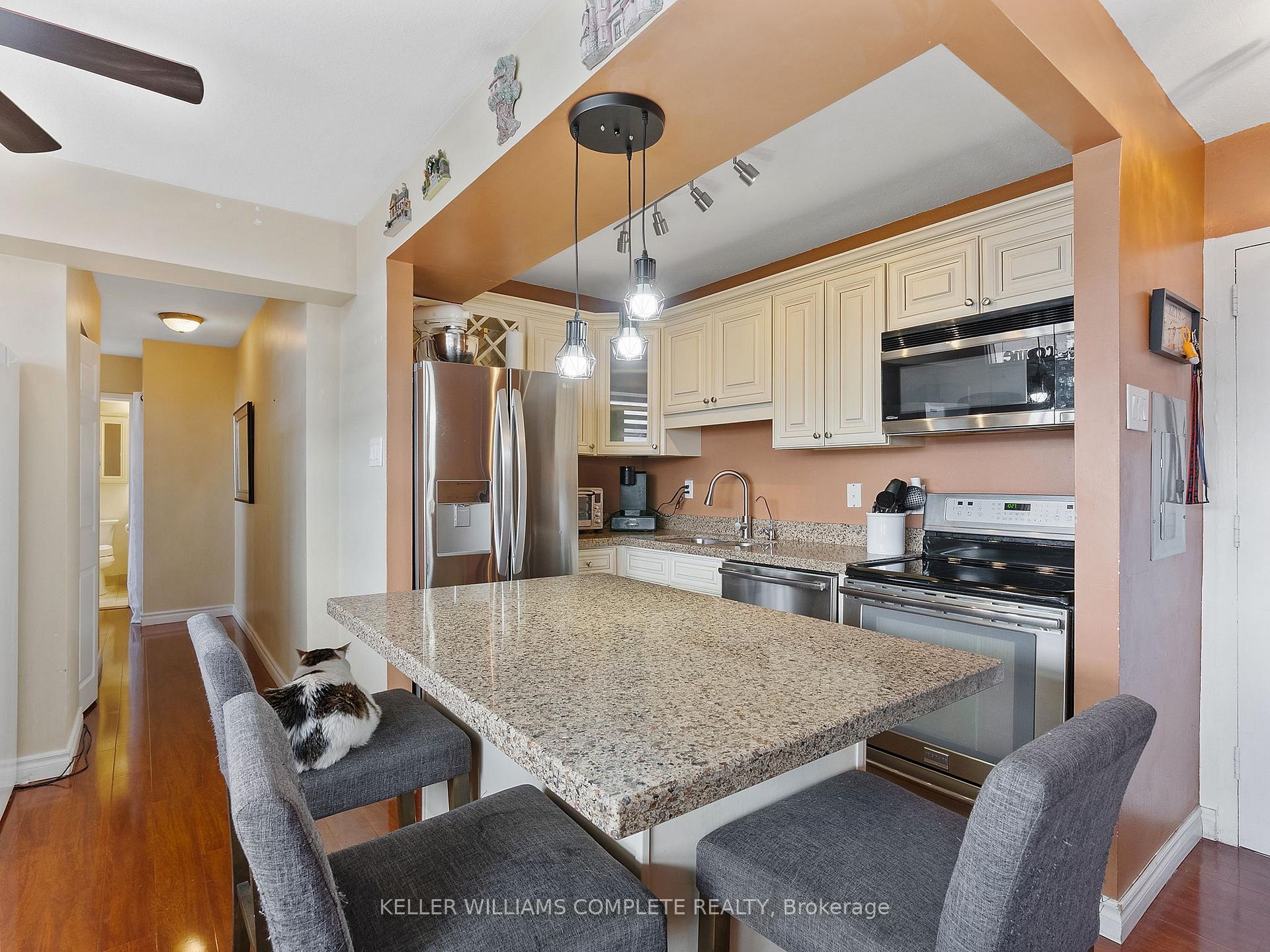 Photo 9 of Unit 707, 15 Albright Road, Hamilton, Vincent — HOMEH