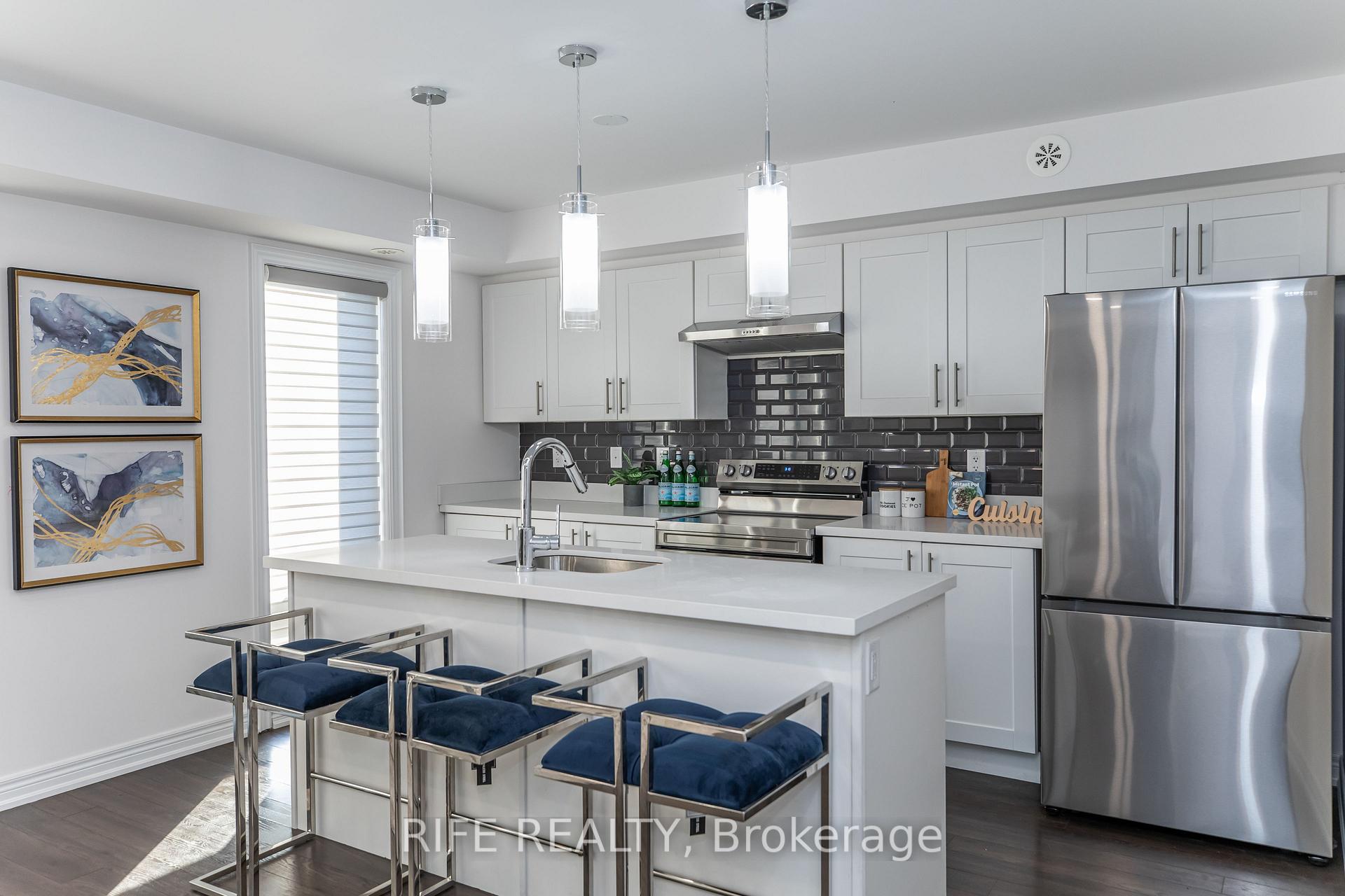 Photo 7 of Unit 604, 50 Dunsheath Way, Markham, Cornell — HOMEH