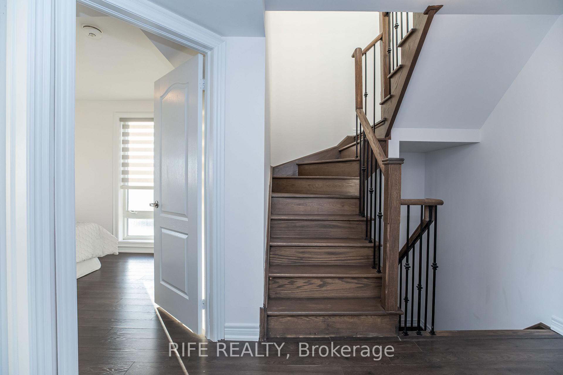 Photo 12 of Unit 604, 50 Dunsheath Way, Markham, Cornell — HOMEH