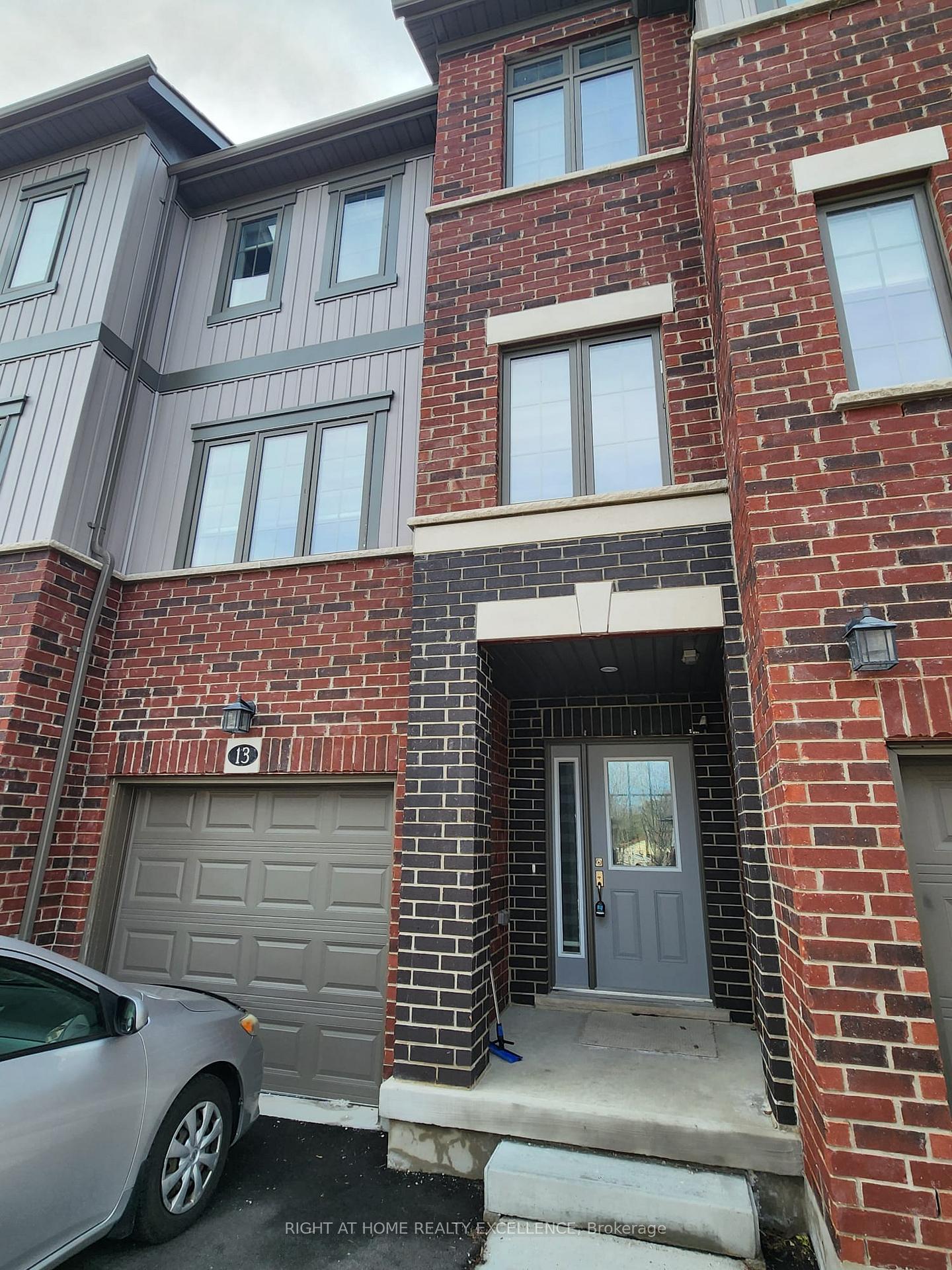 Photo 1 of Unit 13, 311 Woolwich Street, Waterloo, University Downs — HOMEH
