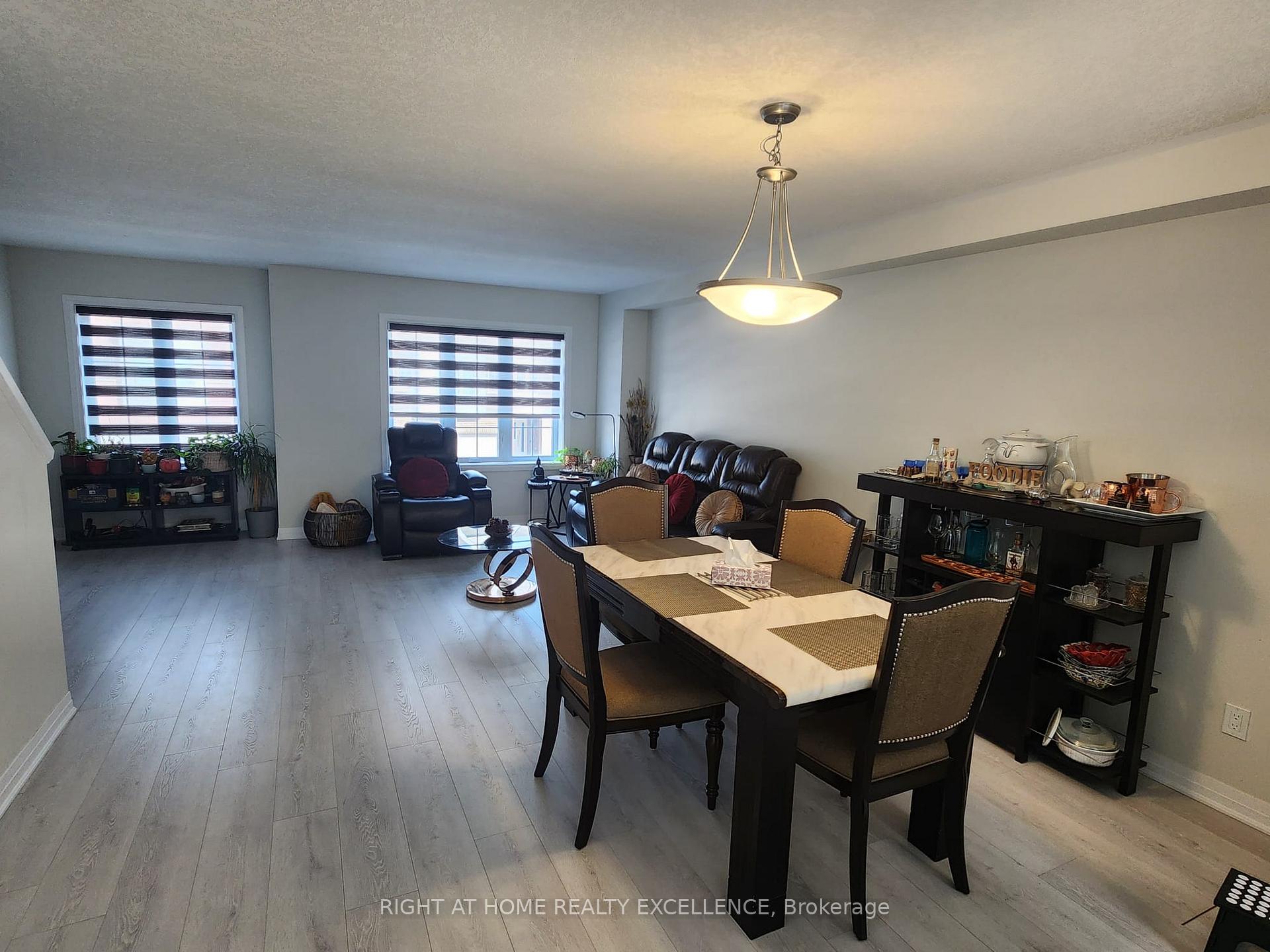 Photo 4 of Unit 13, 311 Woolwich Street, Waterloo, University Downs — HOMEH