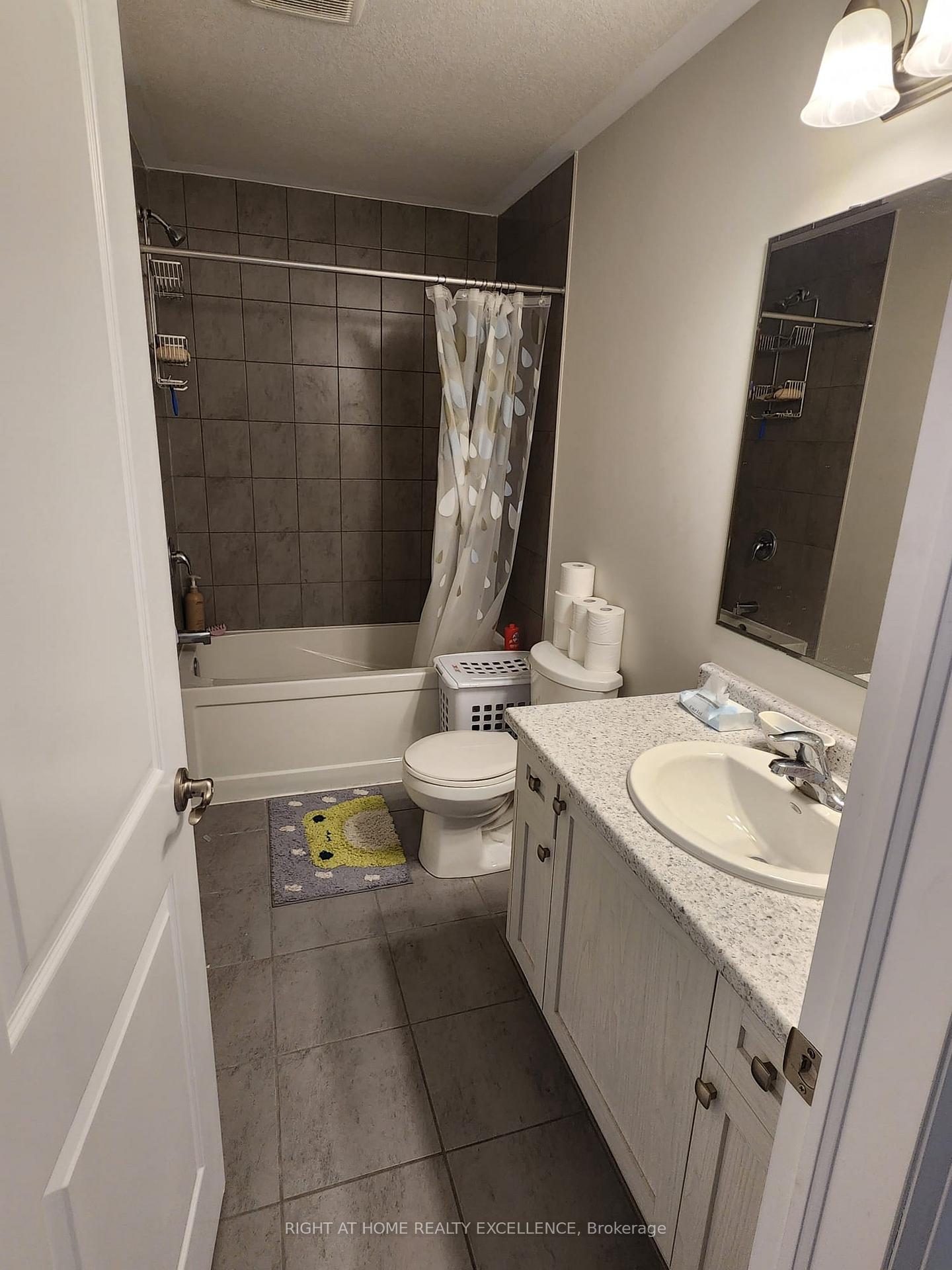 Photo 9 of Unit 13, 311 Woolwich Street, Waterloo, University Downs — HOMEH