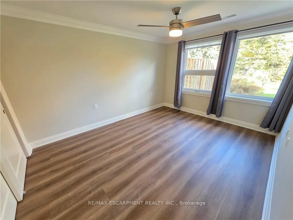 Photo 10 of 59 Szollosy Circle, Hamilton, Kennedy — HOMEH