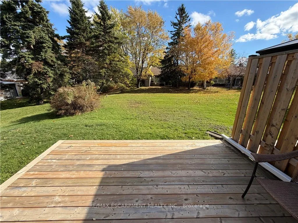 Photo 17 of 59 Szollosy Circle, Hamilton, Kennedy — HOMEH