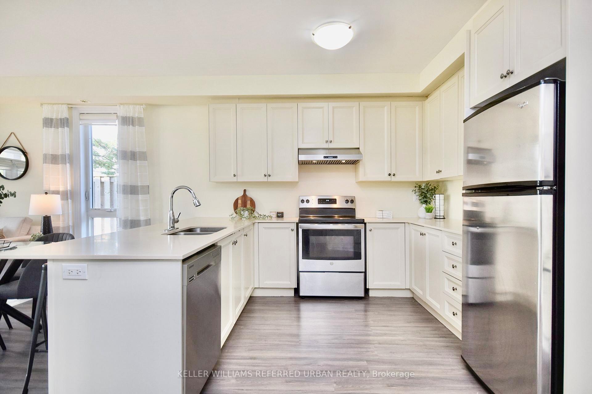 Photo 12 of Unit 1, 9621 Jane Street, Vaughan, Maple — HOMEH