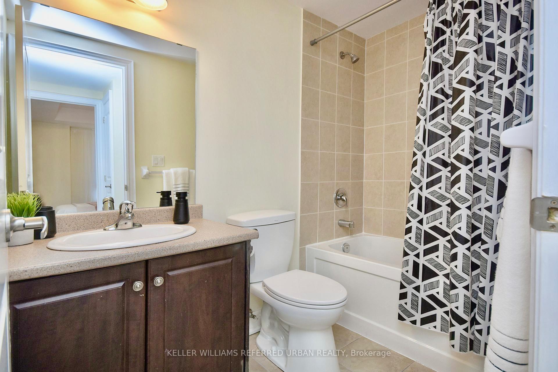 Photo 19 of Unit 1, 9621 Jane Street, Vaughan, Maple — HOMEH