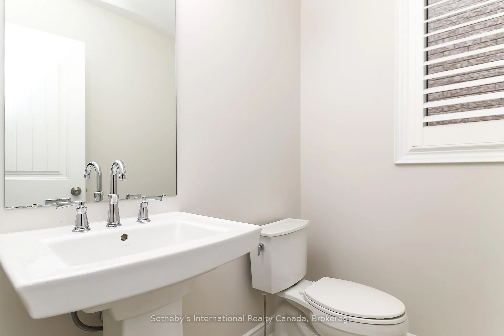 Photo 31 of 75 Garbutt Crescent, Collingwood — HOMEH