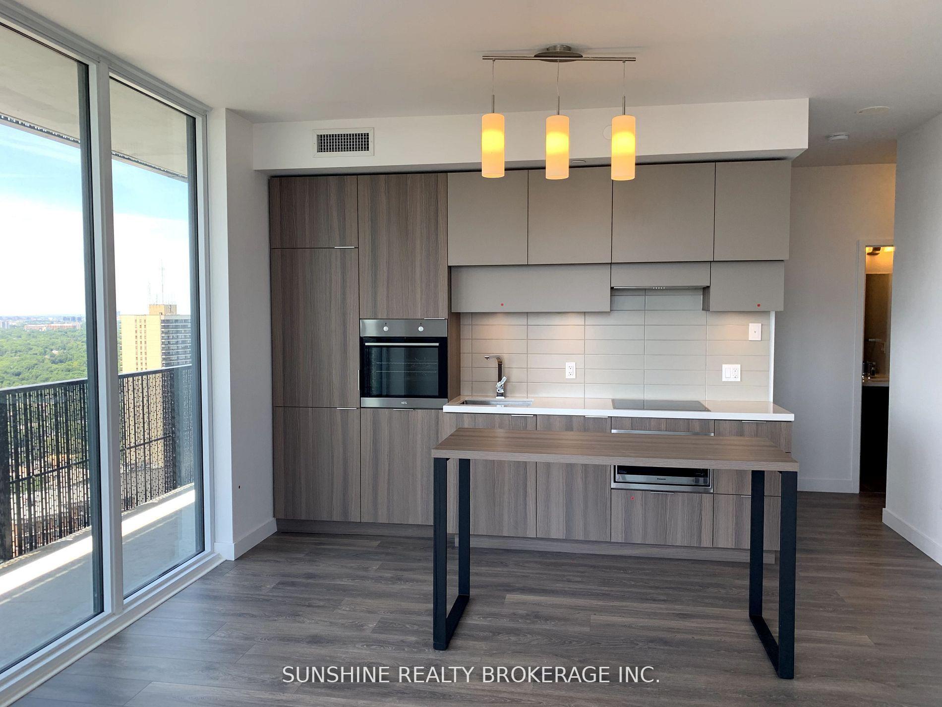 Photo 7 of Unit 2802, 8 Eglinton Avenue E, Toronto, Mount Pleasant East — HOMEH