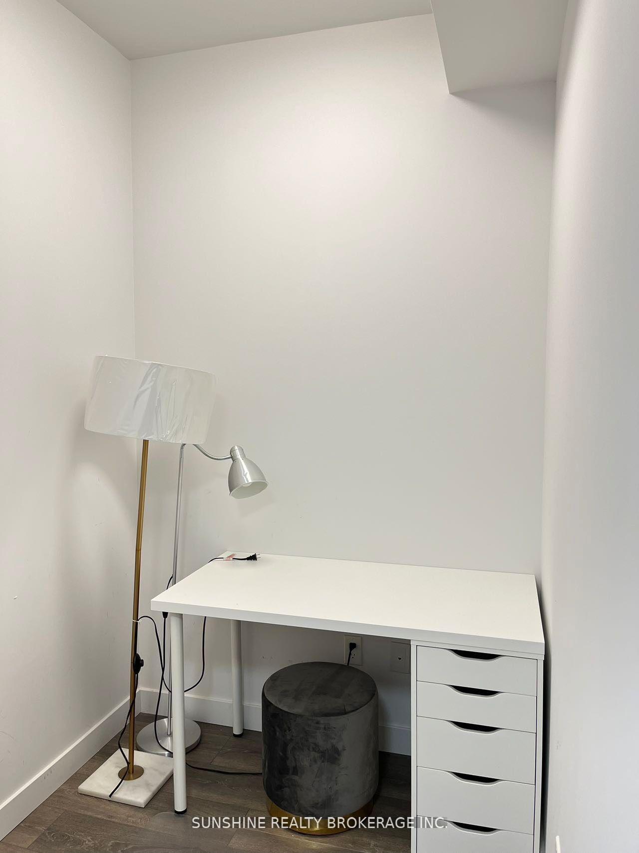Photo 13 of Unit 2802, 8 Eglinton Avenue E, Toronto, Mount Pleasant East — HOMEH