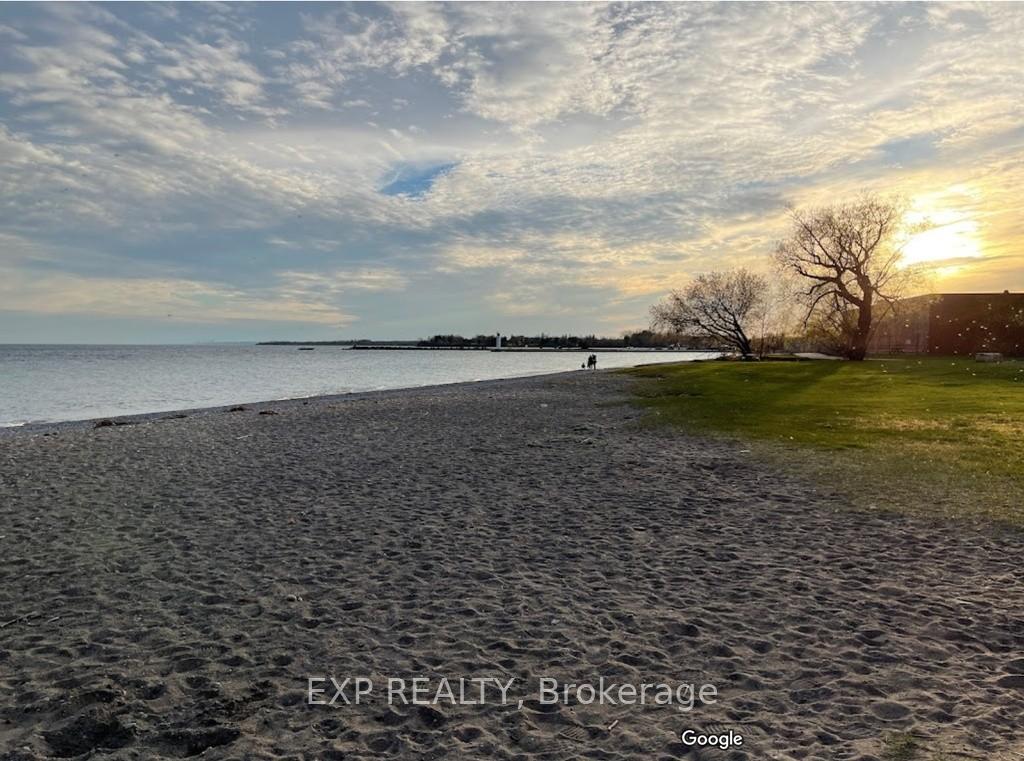 Photo 18 of Unit 23, 101 Dovedale Drive, Whitby, Downtown Whitby — HOMEH