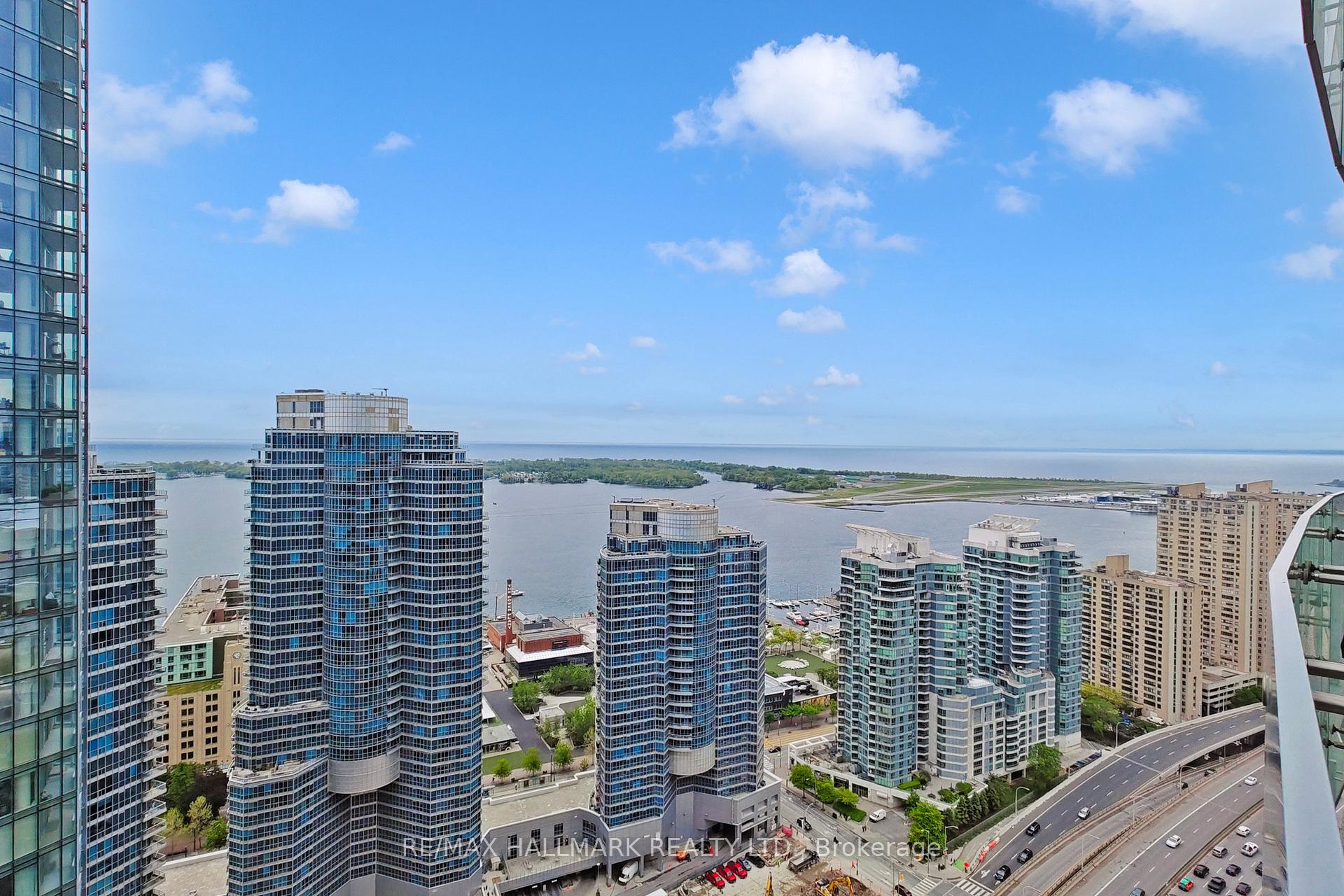 Front of Unit 3302, 12 York Street