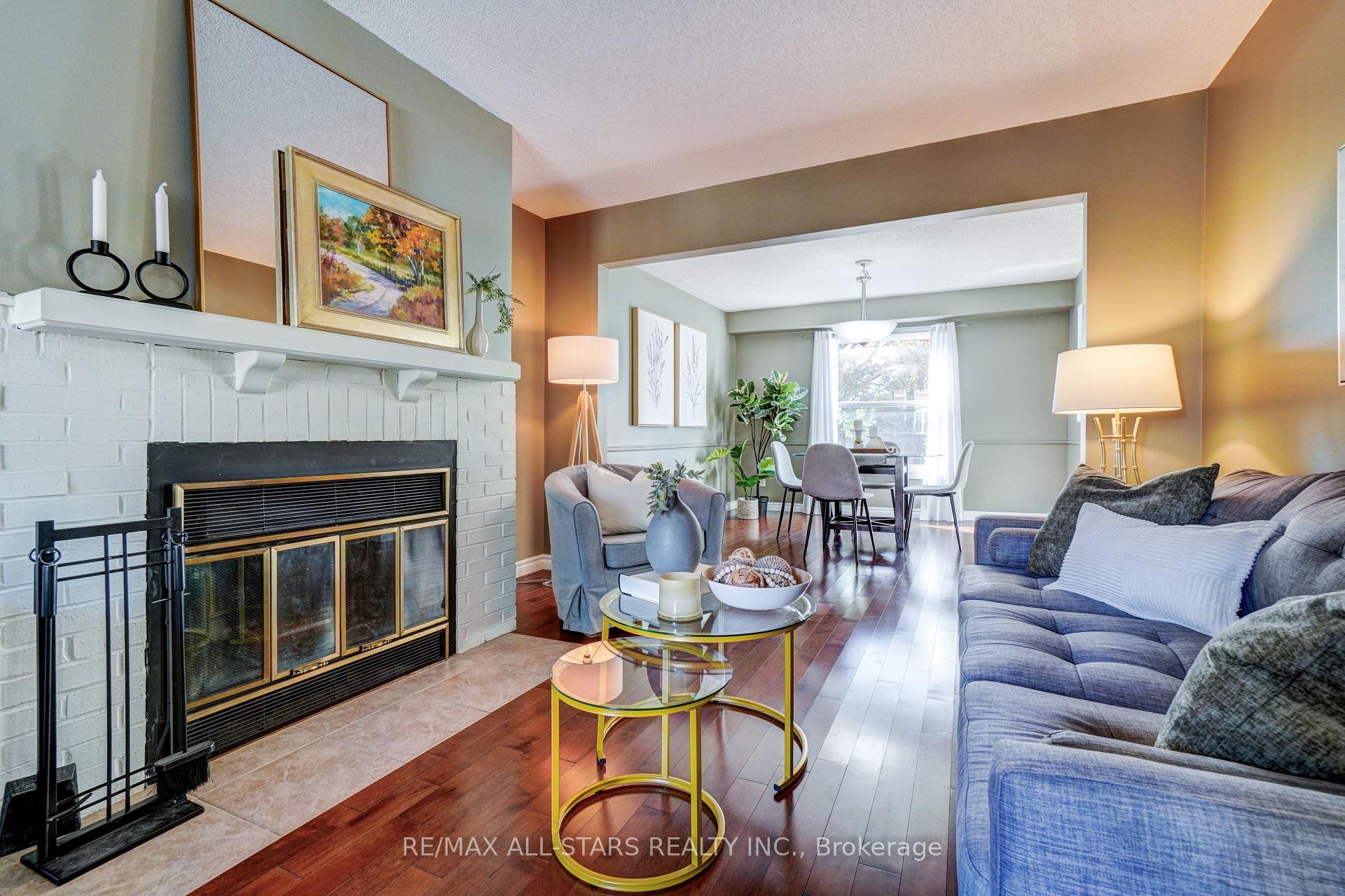 Photo 5 of Unit 1, 1 Adams Court, Uxbridge — HOMEH