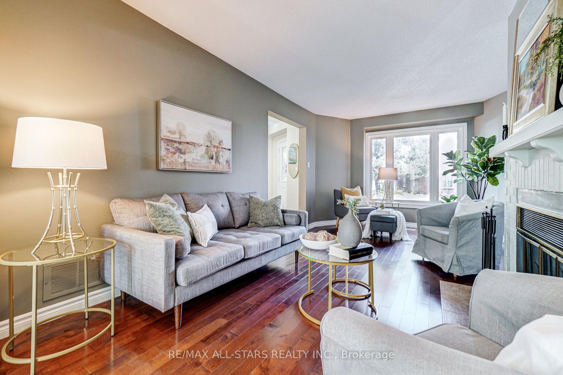 Photo 6 of Unit 1, 1 Adams Court, Uxbridge — HOMEH