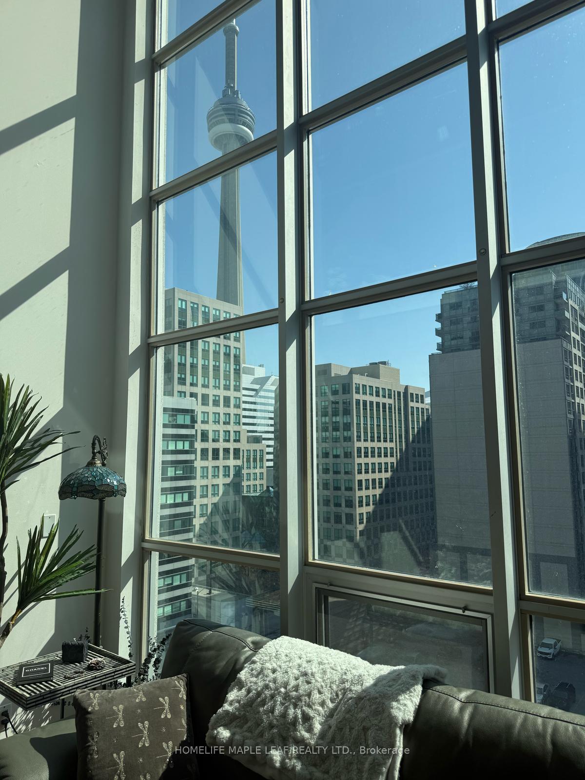 Photo 12 of Unit 921, 36 Blue Jays Way, Toronto, Waterfront Communities — HOMEH