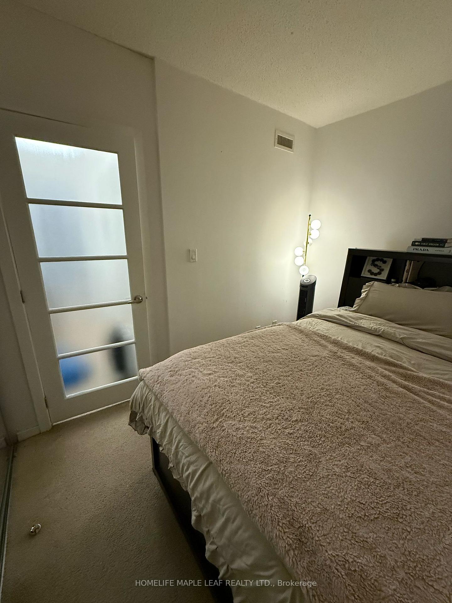 Photo 23 of Unit 921, 36 Blue Jays Way, Toronto, Waterfront Communities — HOMEH