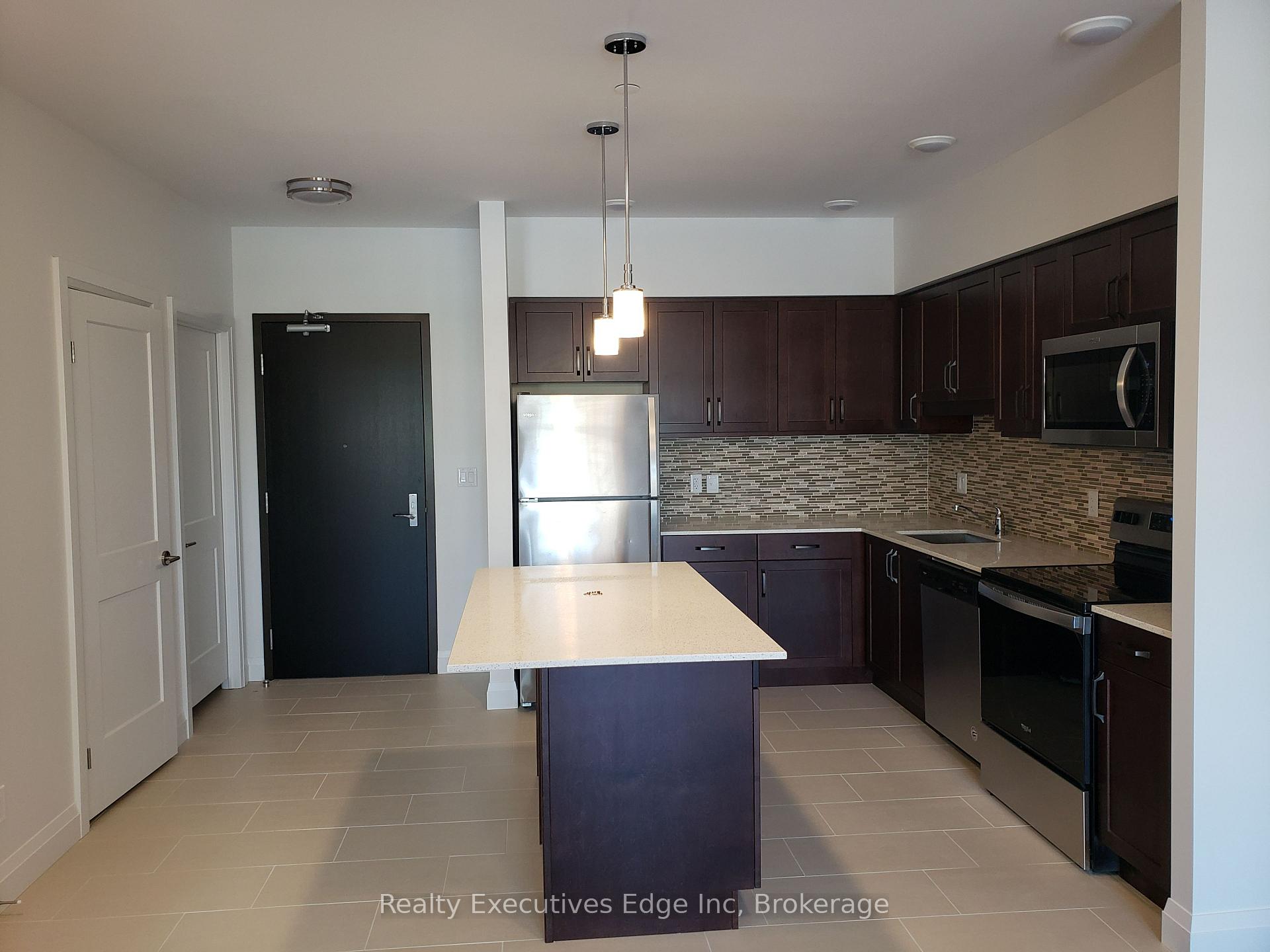 Photo 2 of Unit 415, 399 Queen Street S, Kitchener — HOMEH