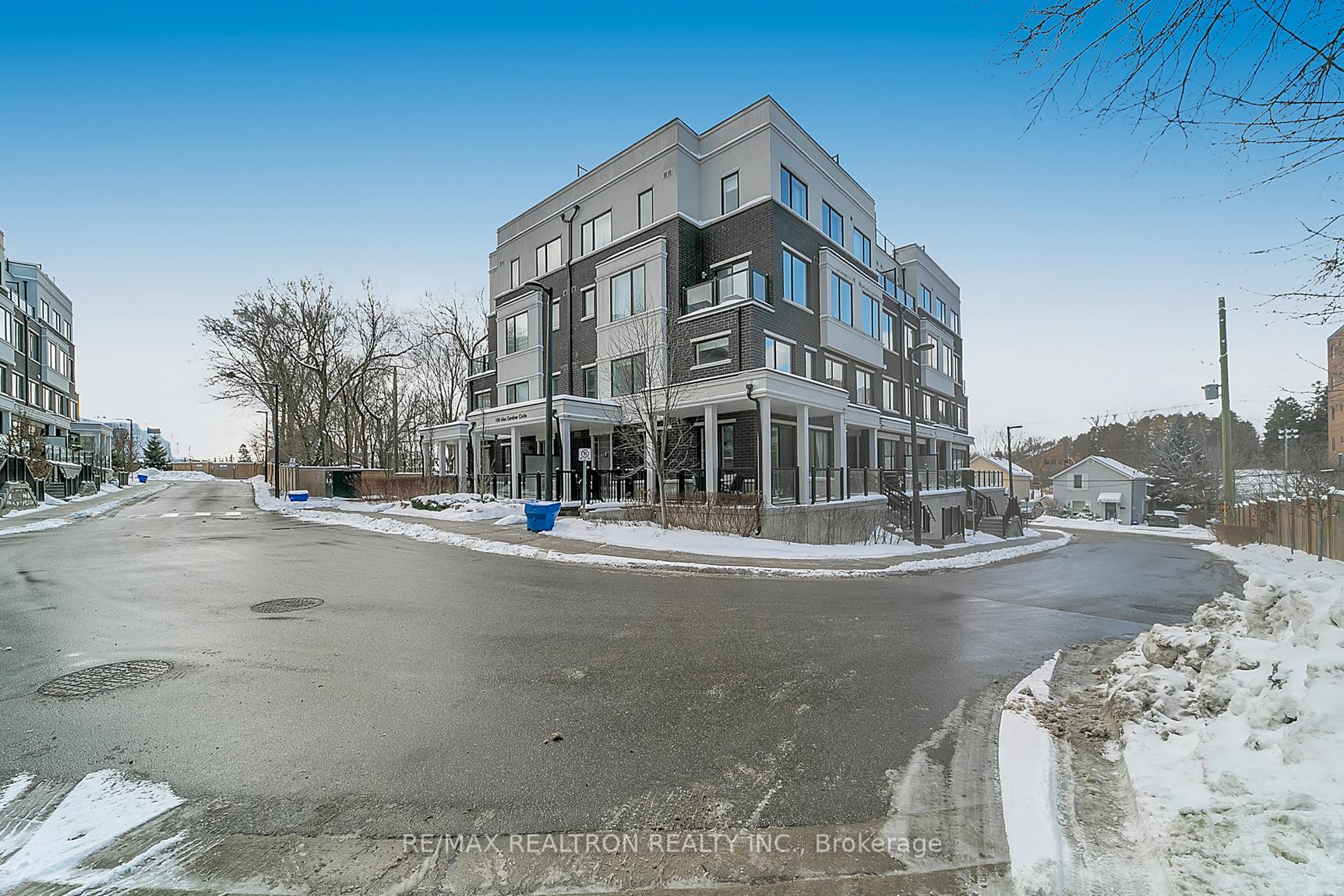 Front of Unit 7, 100 Alex Gardner Circle