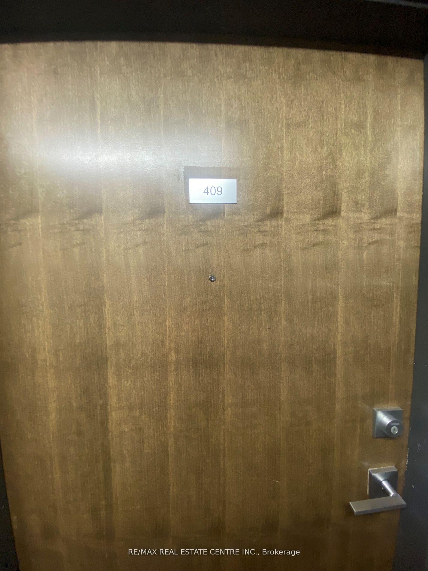 Photo 3 of Unit 409, 25 Kay Crescent, Guelph, Pineridge/Westminster Woods — HOMEH