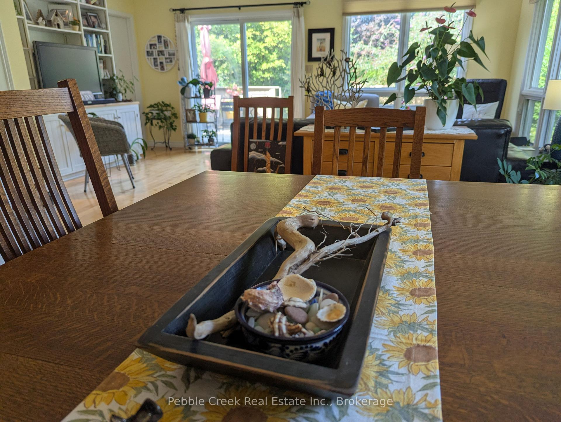 Photo 10 of 78 Arthur Street, Goderich, Goderich (Town) — HOMEH