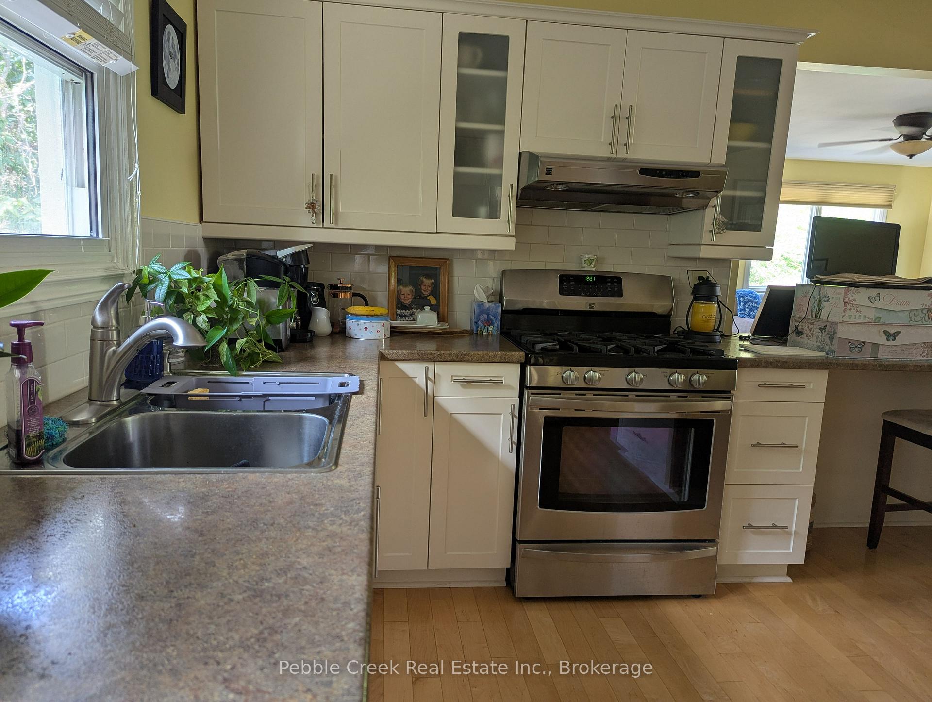 Photo 14 of 78 Arthur Street, Goderich, Goderich (Town) — HOMEH