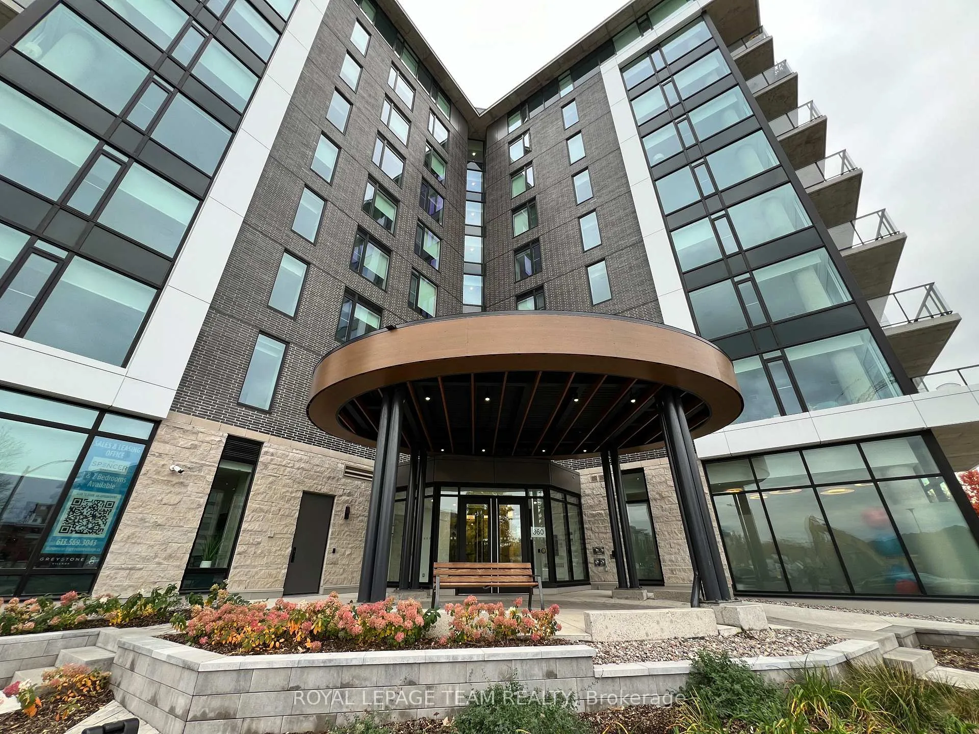 Front of Unit 310, 360 Deschatelets Avenue