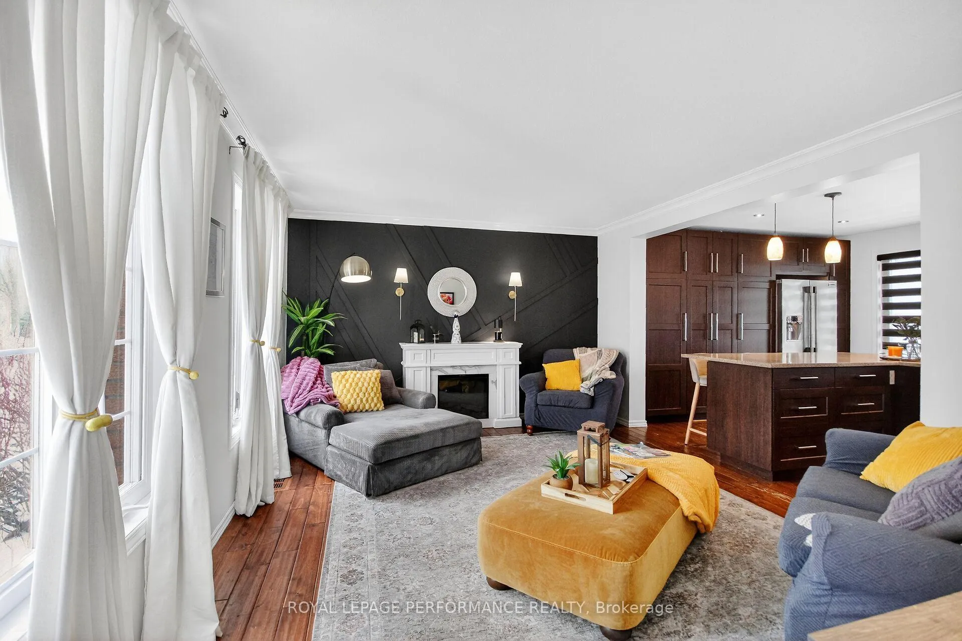 Photo 6 of 107 Dunlop Crescent, Russell, Village of Russell — HOMEH
