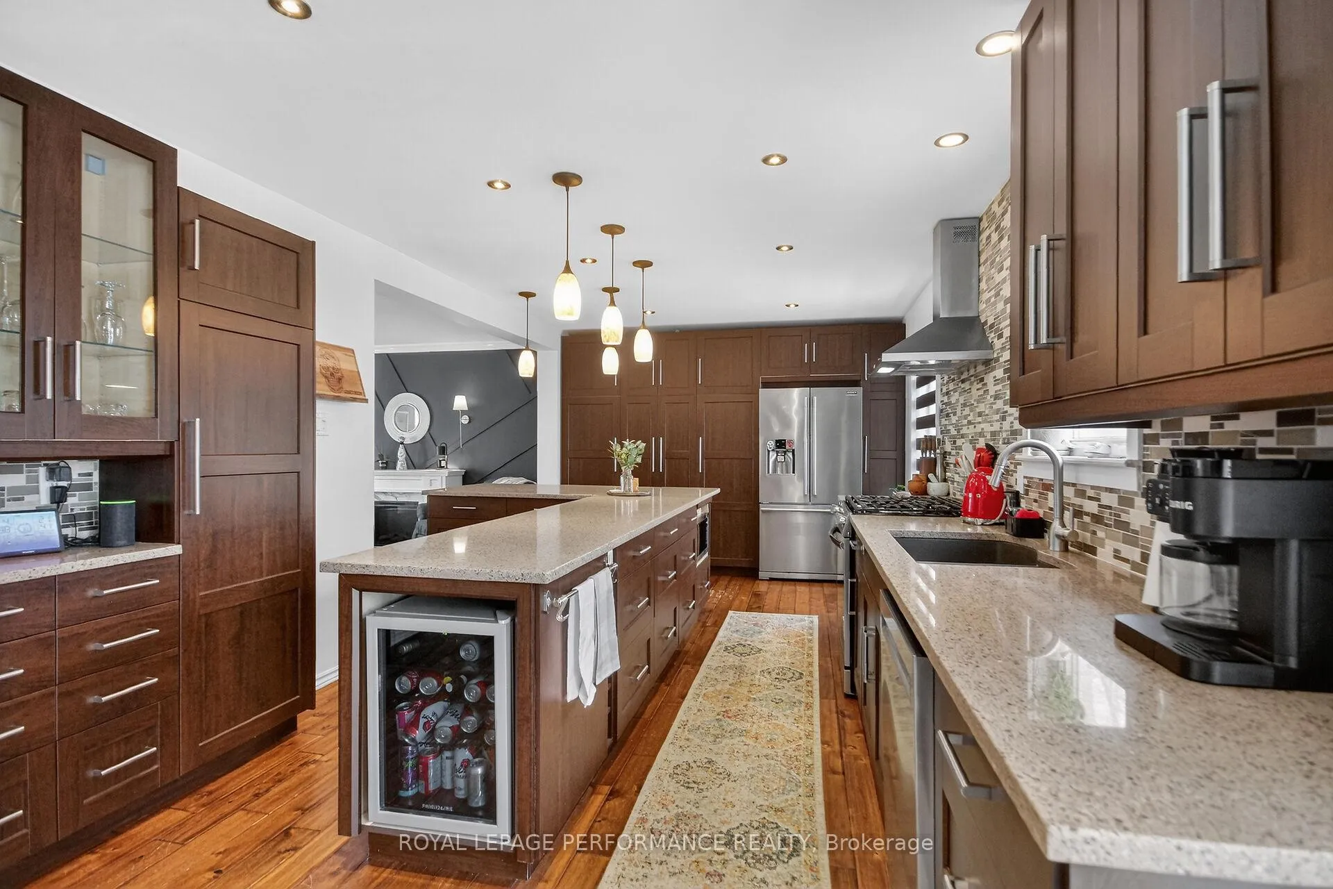 Photo 15 of 107 Dunlop Crescent, Russell, Village of Russell — HOMEH