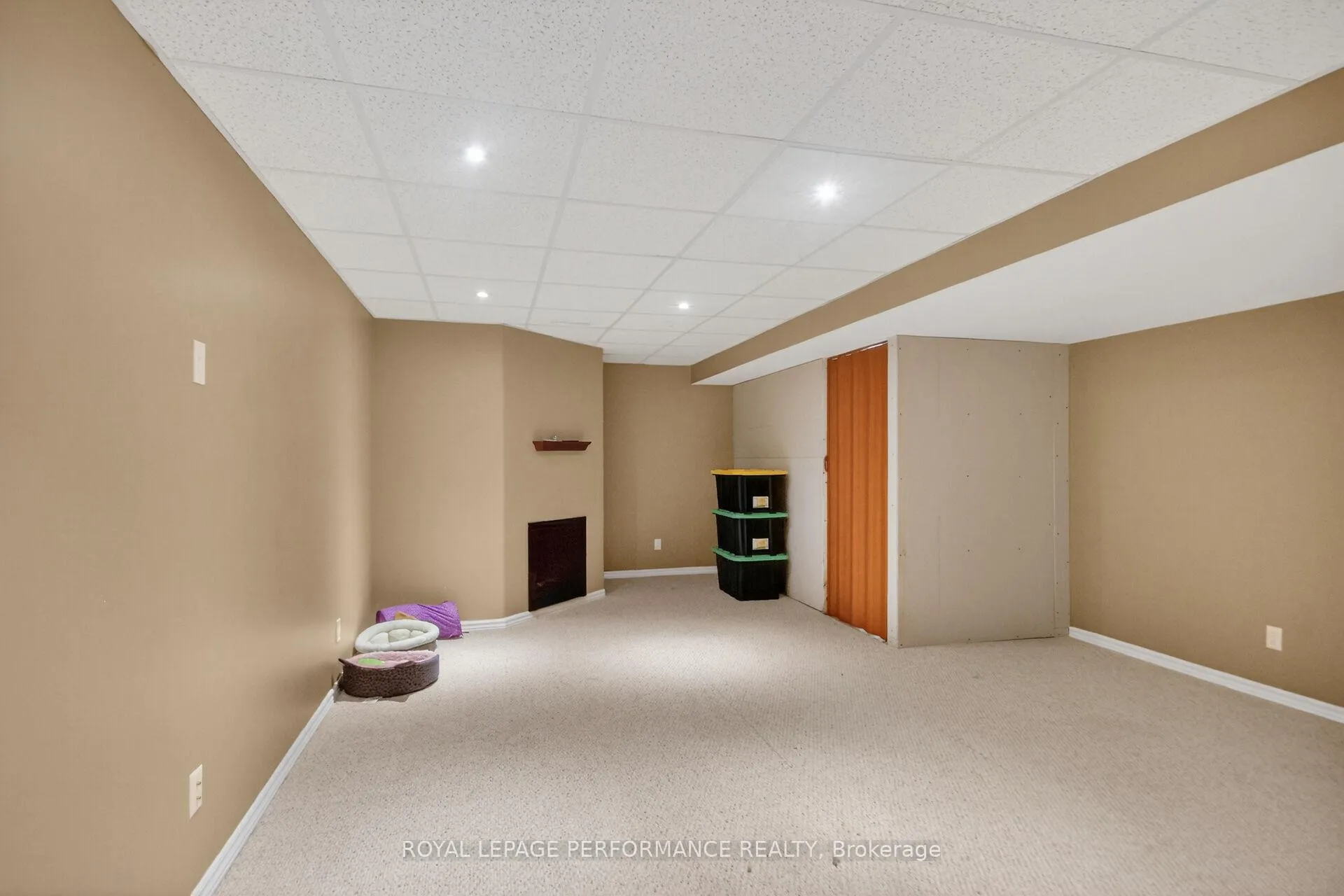 Photo 39 of 107 Dunlop Crescent, Russell, Village of Russell — HOMEH