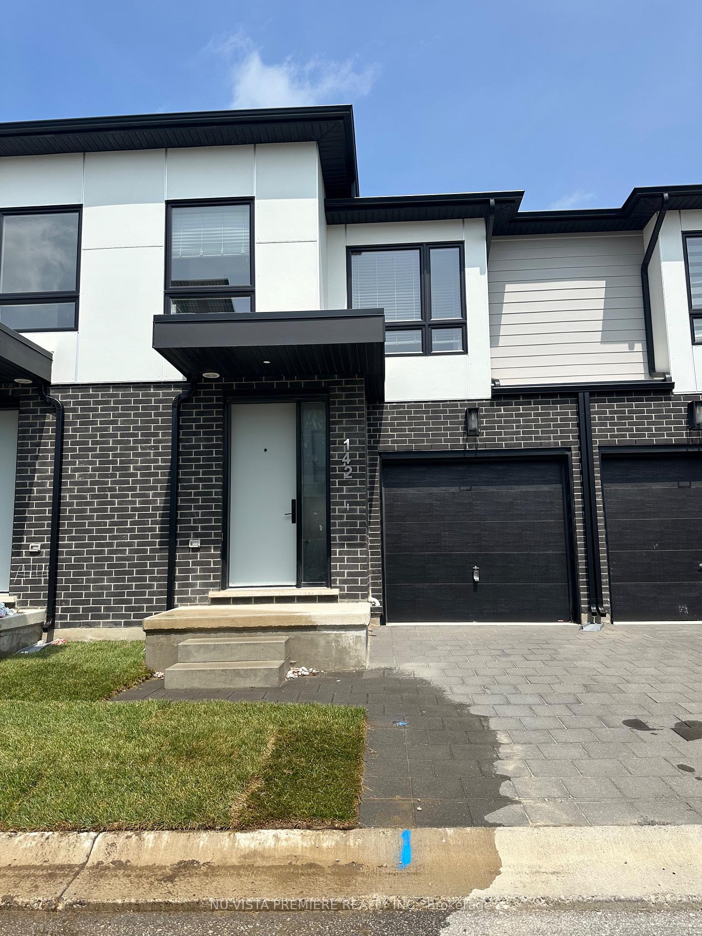 Photo 3 of Unit 142, 175 Doan Drive, Middlesex Centre, Rural Middlesex Centre — HOMEH