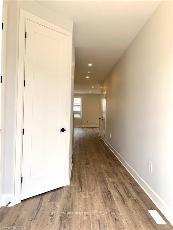 Photo 5 of Unit 142, 175 Doan Drive, Middlesex Centre, Rural Middlesex Centre — HOMEH