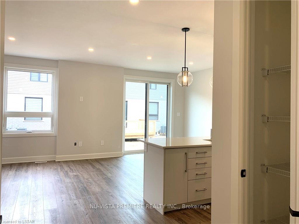 Photo 9 of Unit 142, 175 Doan Drive, Middlesex Centre, Rural Middlesex Centre — HOMEH