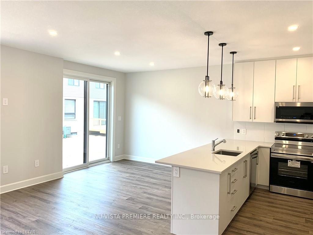 Photo 15 of Unit 142, 175 Doan Drive, Middlesex Centre, Rural Middlesex Centre — HOMEH