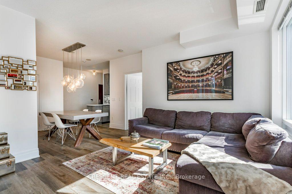 Photo 2 of Unit 701, 35 Balmuto Street, Toronto, Bay Street Corridor — HOMEH