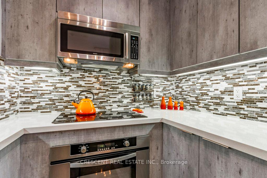 Photo 13 of Unit 701, 35 Balmuto Street, Toronto, Bay Street Corridor — HOMEH