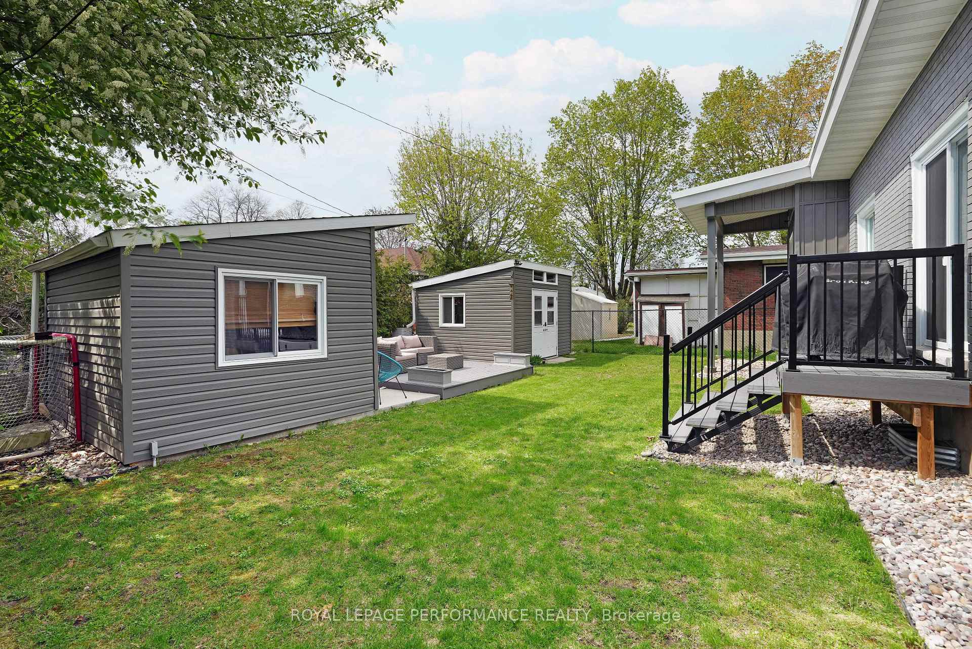 Photo 32 of 824 Adams Avenue, Ottawa, Elmvale Acres — HOMEH