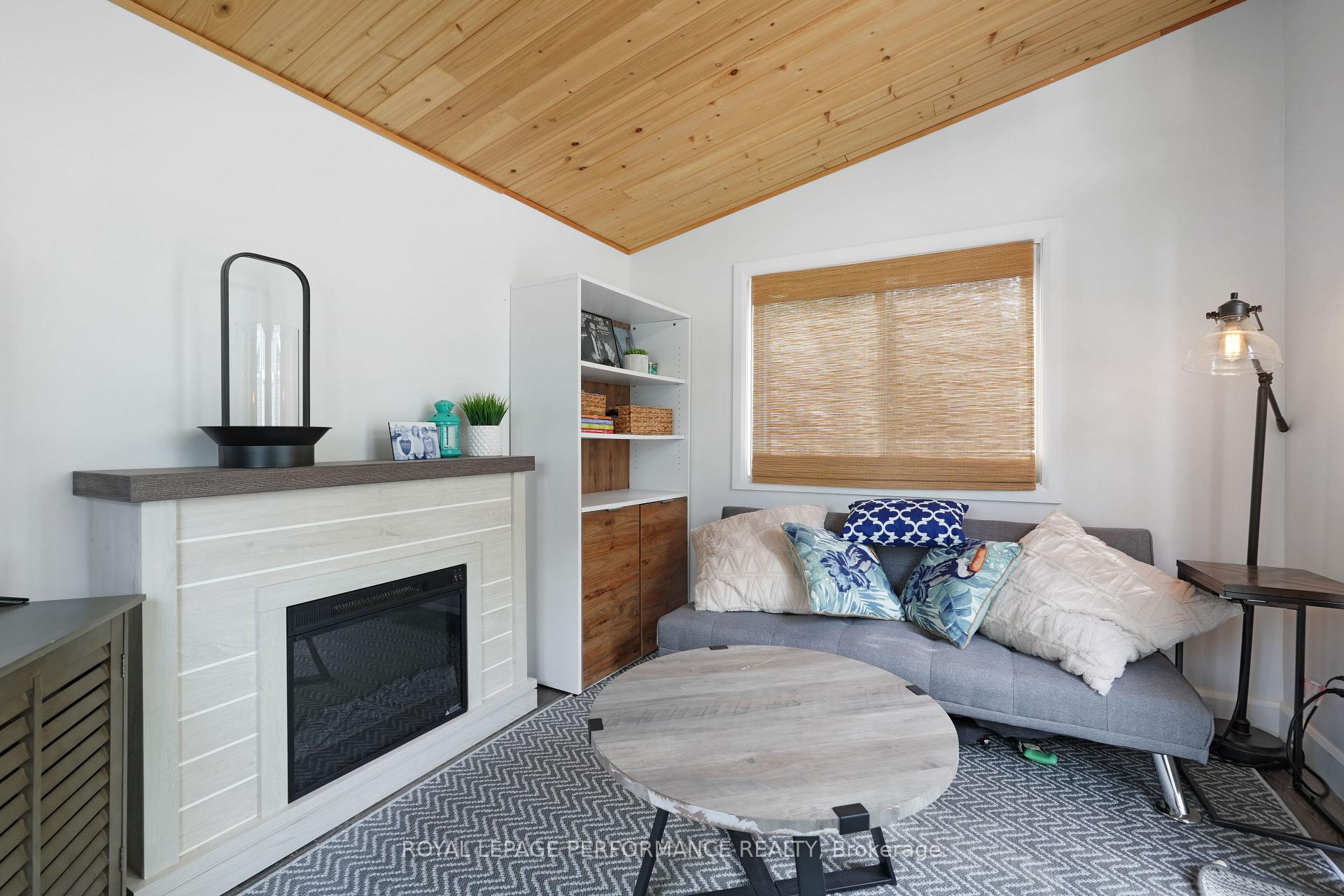 Photo 27 of 824 Adams Avenue, Ottawa, Elmvale Acres — HOMEH