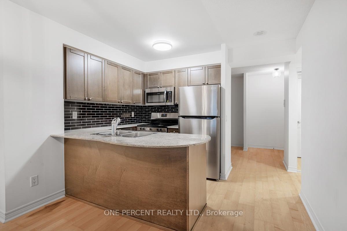 Photo 11 of Unit 1110, 763 Bay Street, Toronto, Bay Street Corridor — HOMEH