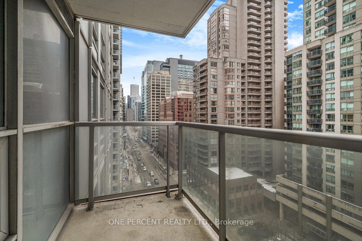 Photo 24 of Unit 1110, 763 Bay Street, Toronto, Bay Street Corridor — HOMEH