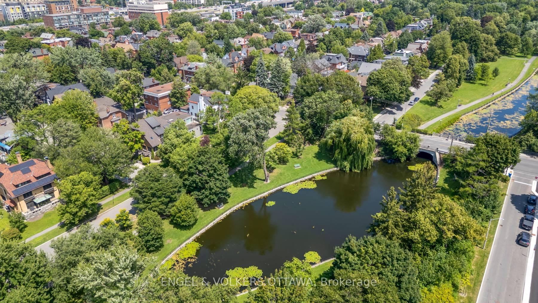 Photo 4 of 5 Clemow Avenue, Ottawa, Glebe — HOMEH