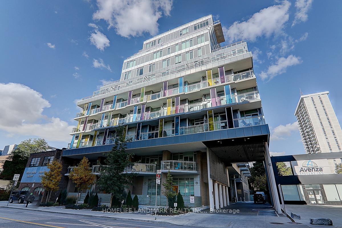 Front of Unit 901, 68 Merton Street