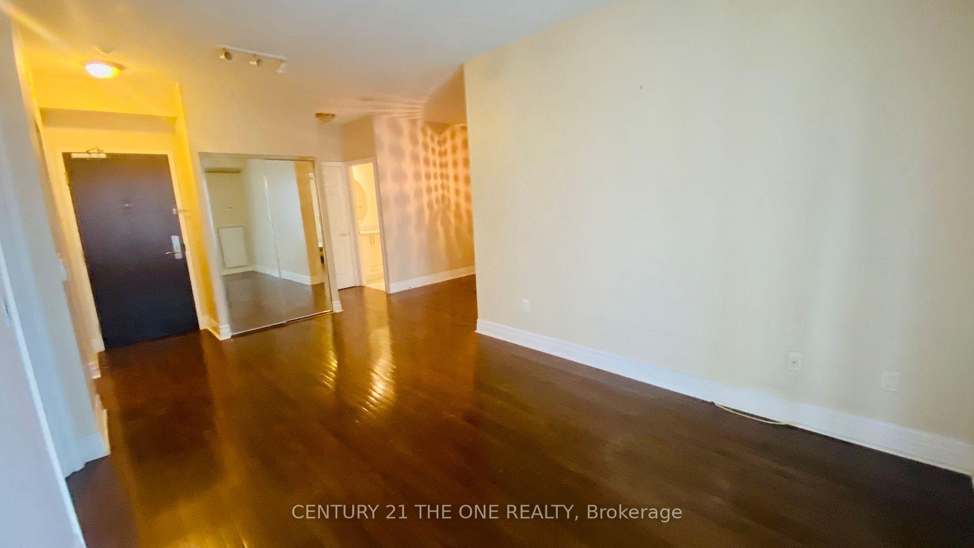 Photo 7 of Unit 1708, 35 Balmuto Street, Toronto, Bay Street Corridor — HOMEH