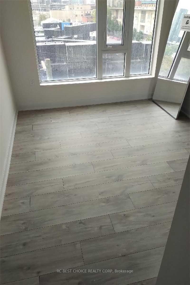 Photo 6 of Unit 306, 27 Bathurst Street, Toronto, Waterfront Communities — HOMEH