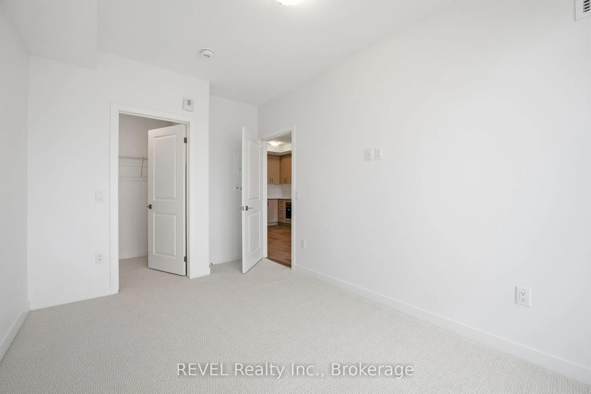 Photo 17 of Unit 415, 461 Green Road, Hamilton, Lakeshore — HOMEH