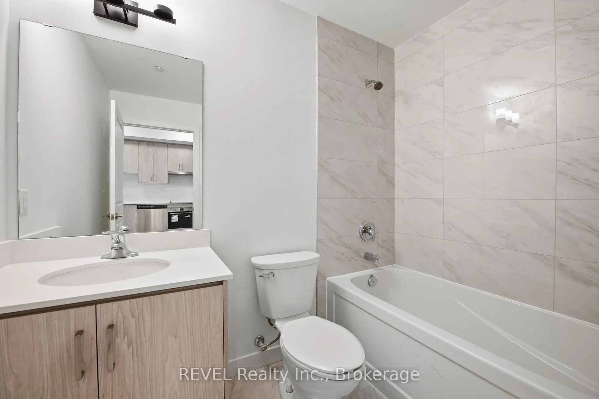 Photo 19 of Unit 415, 461 Green Road, Hamilton, Lakeshore — HOMEH