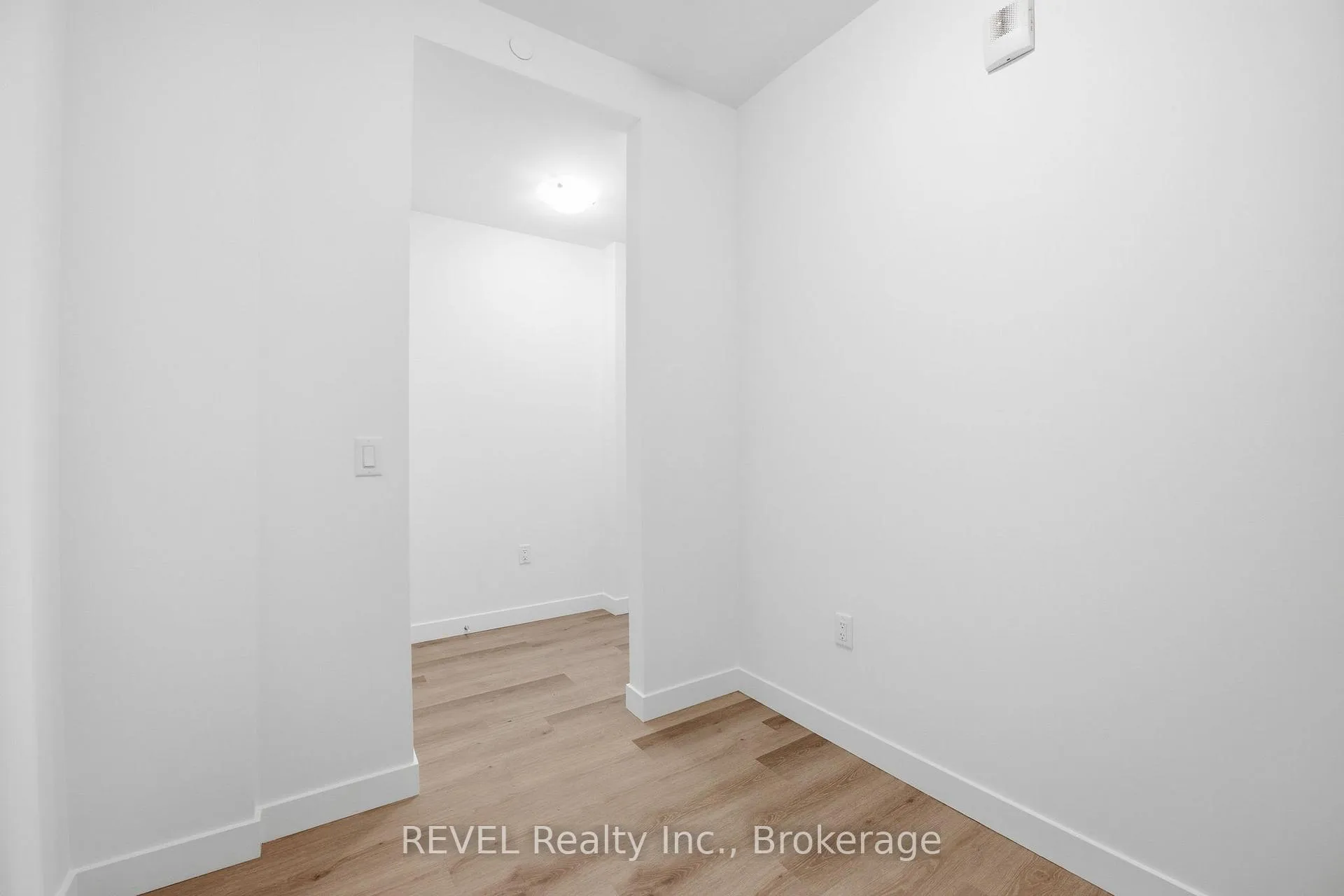 Photo 22 of Unit 415, 461 Green Road, Hamilton, Lakeshore — HOMEH