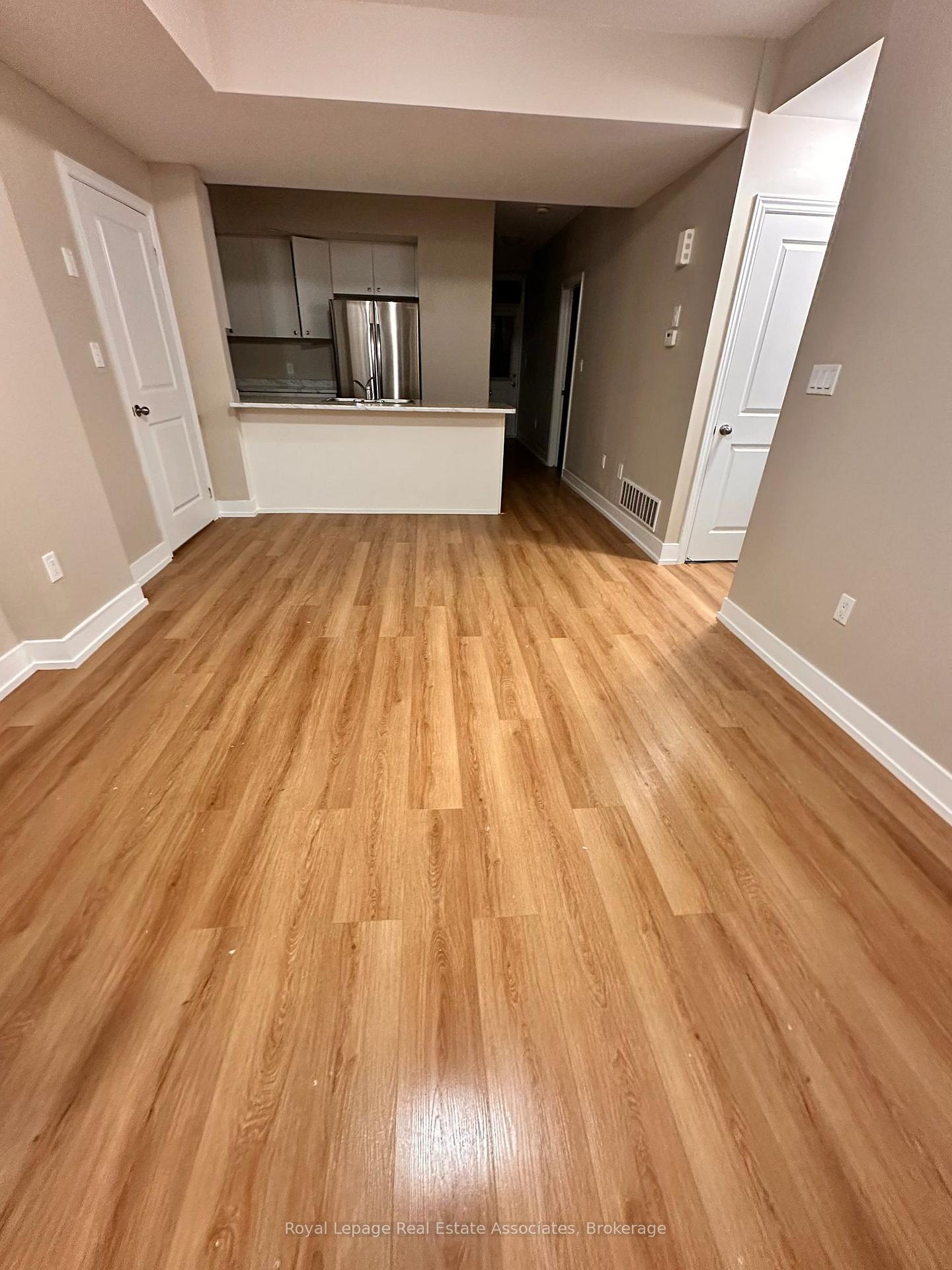 Photo 4 of Unit 53, 383 Dundas Street E, Hamilton, Waterdown — HOMEH