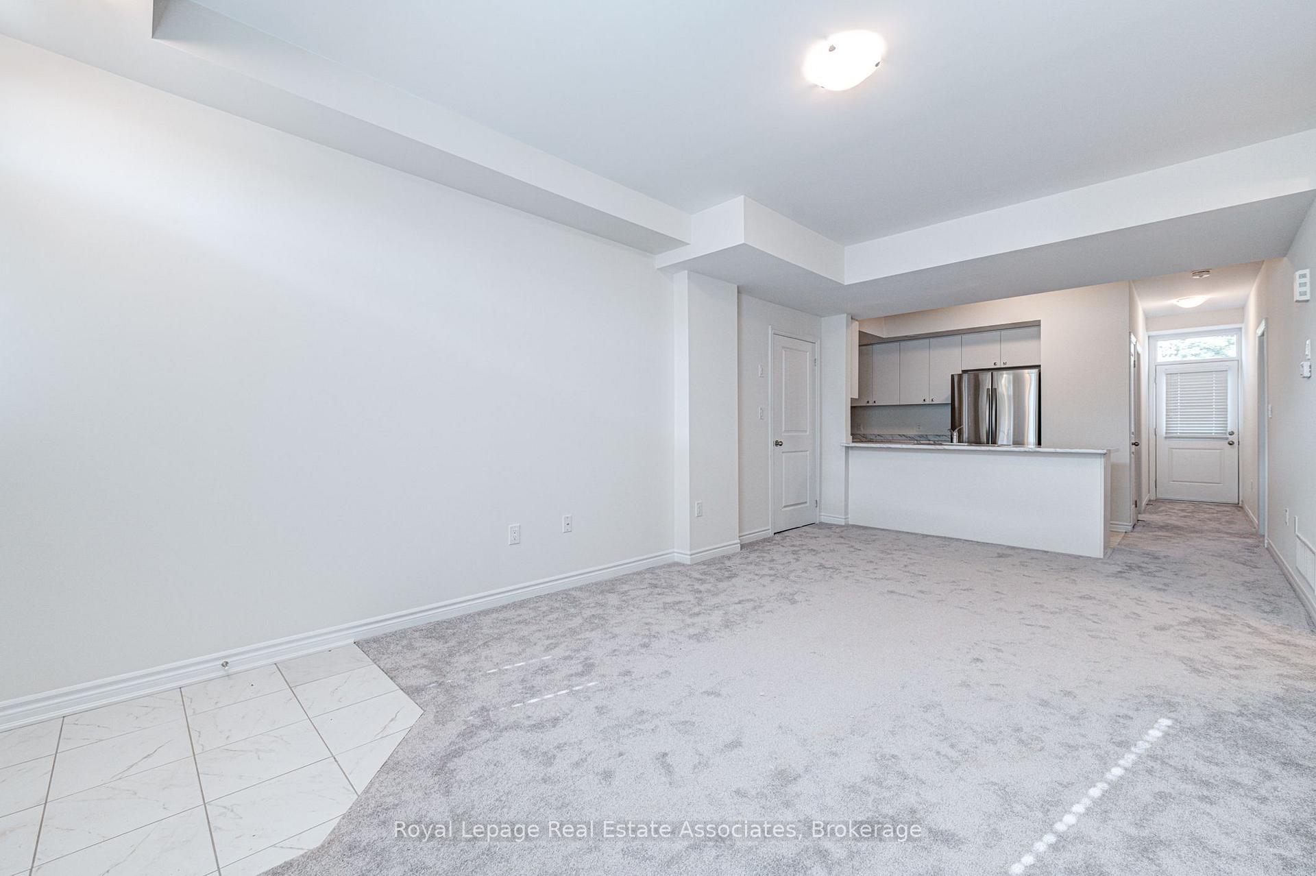 Photo 5 of Unit 53, 383 Dundas Street E, Hamilton, Waterdown — HOMEH