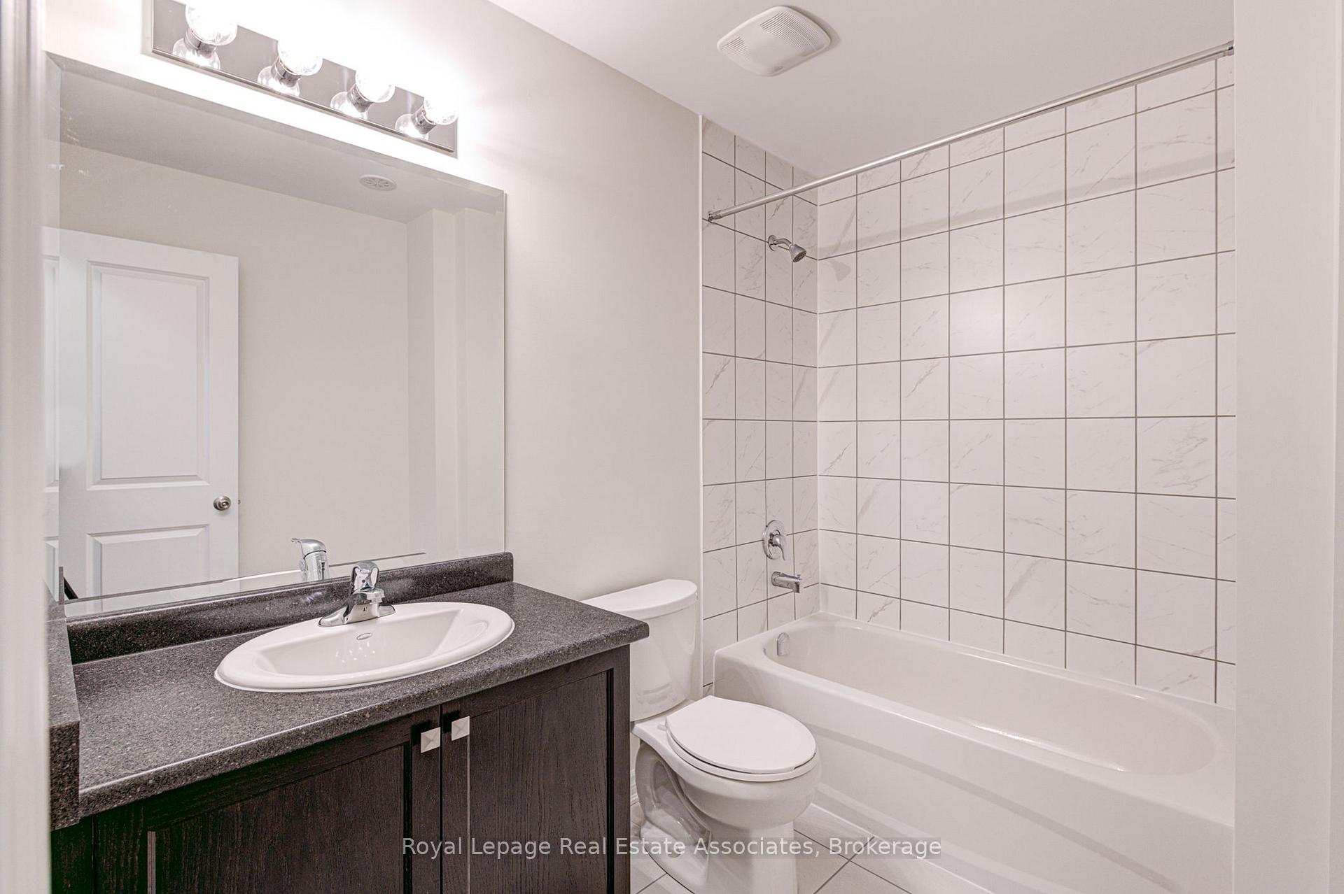 Photo 12 of Unit 53, 383 Dundas Street E, Hamilton, Waterdown — HOMEH